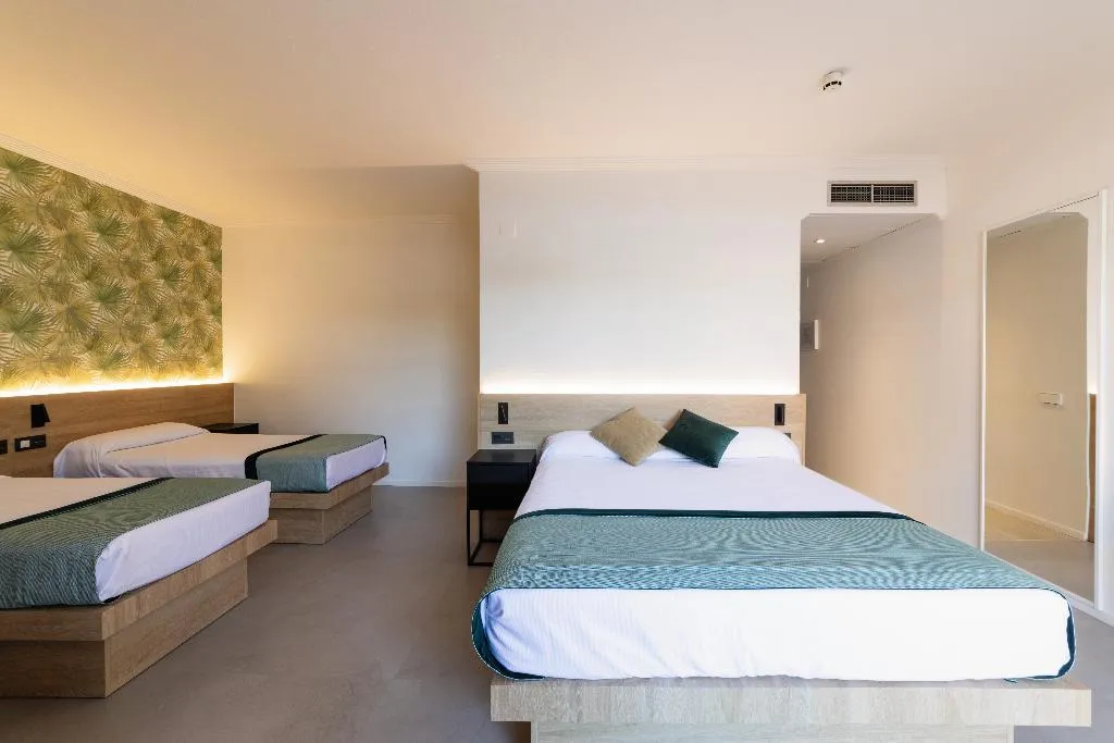 Room, Palas Pineda Hotel, Costa Brava