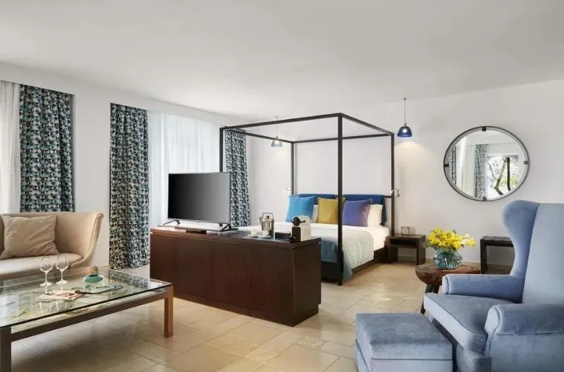 SUITE SEA FRONT Room, Eagles Palace, Small Luxury Hotels Of The World, Thessaloniki