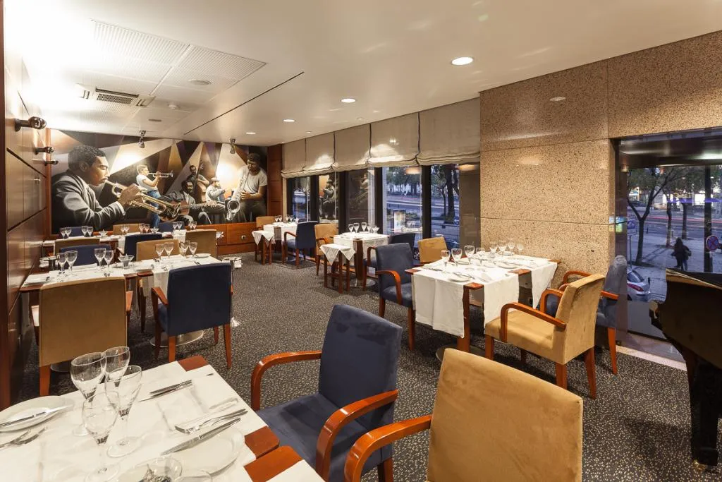 Restaurant, Marques de Pombal, Lisbon