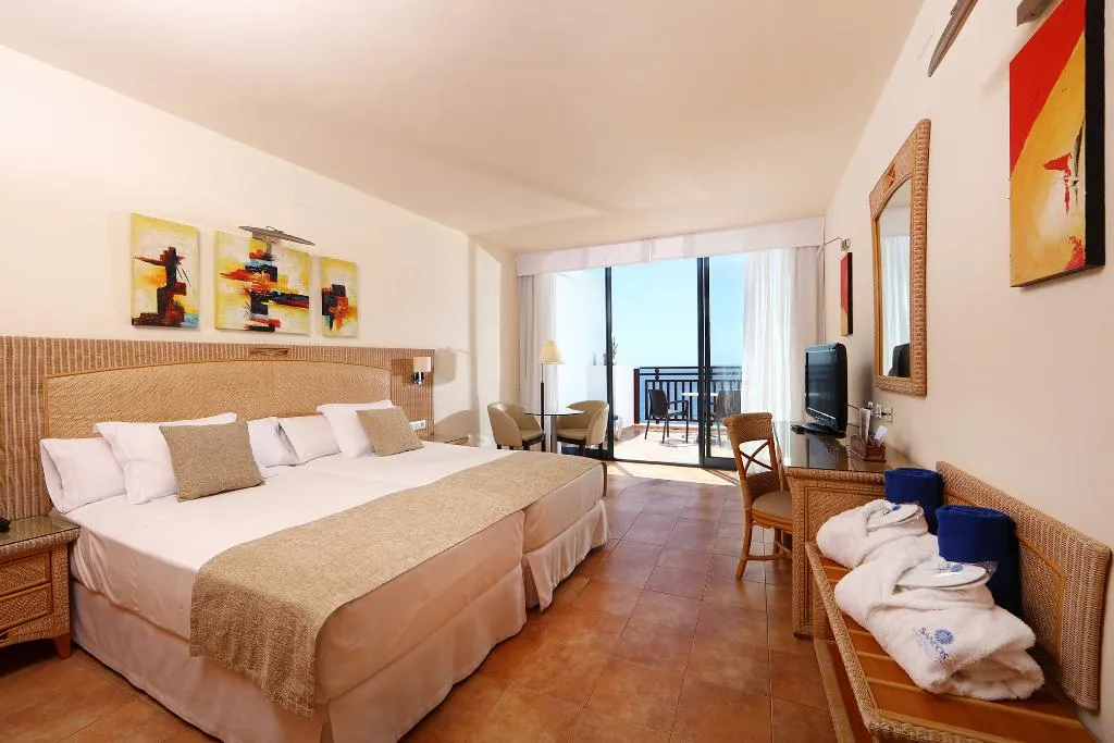 JUNIOR SUITE STANDARD Room, Sandos Papagayo, Lanzarote