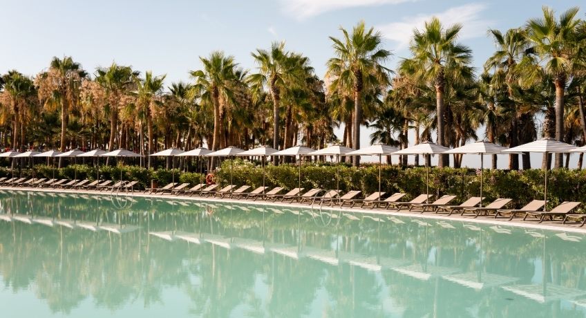 Pool, Wine & Books by the sea - Algarve Resort, Algarve
