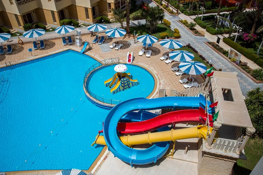 Pool, AMC Royal Hotel & Spa, Red Sea Riviera