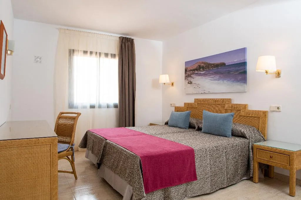 APARTMENT CAPACITY 4 Room, HL Club Playa Blanca, Lanzarote