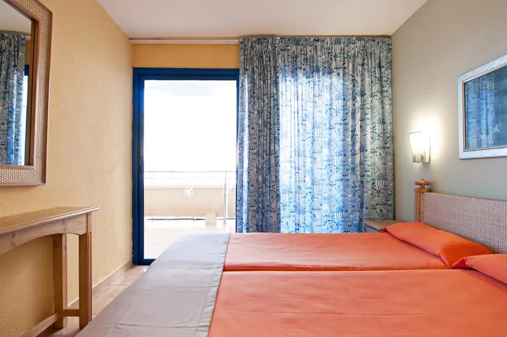 FAMILY ROOM STANDARD Room, LIVVO Lago Taurito & Waterpark, Gran Canaria
