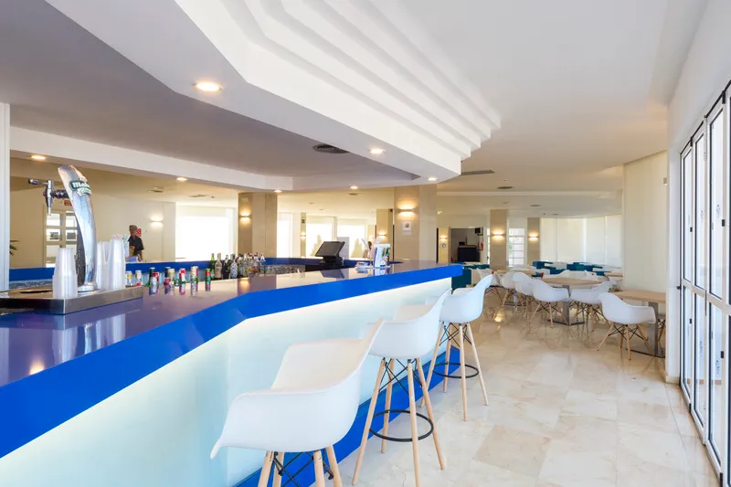 Bar, Globales Mediterrani, Menorca