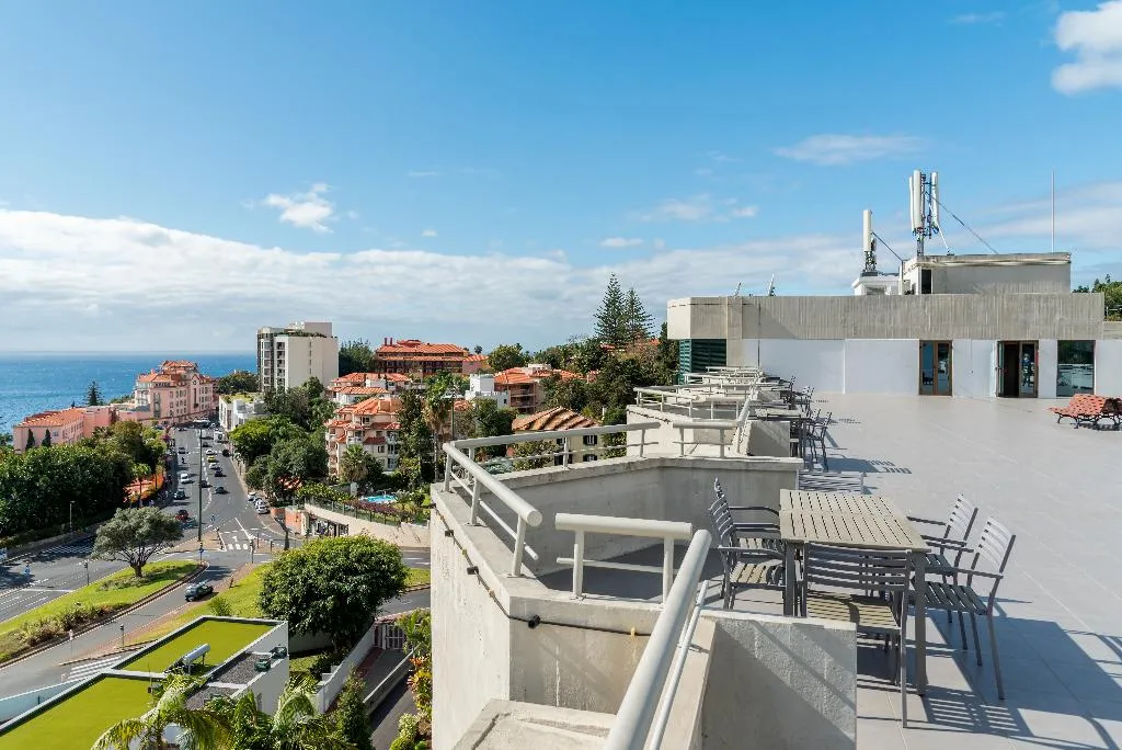 Terrace, Enotel Magnólia, Madeira