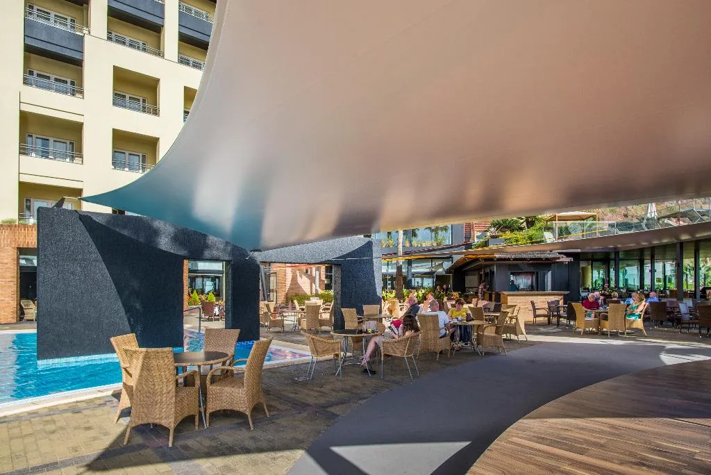 Bar, Calheta Beach  All Inclusive, Madeira