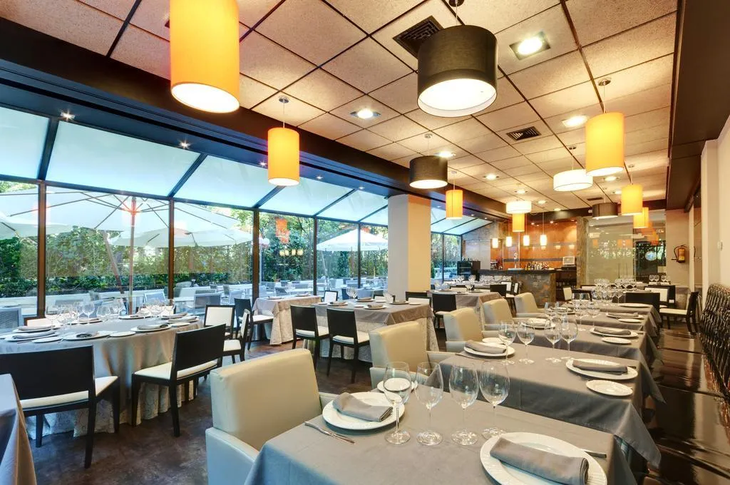 Restaurant, Senator Barajas, Madrid