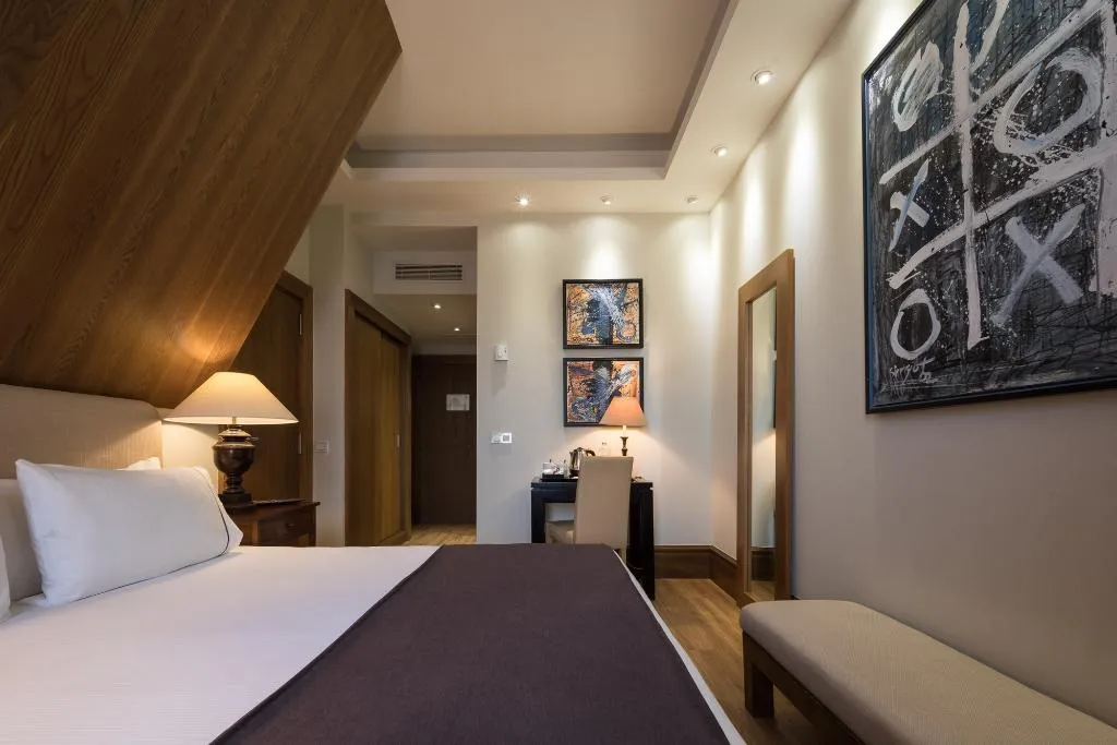 Room, Eurostars Al-Ándalus Palace, Seville