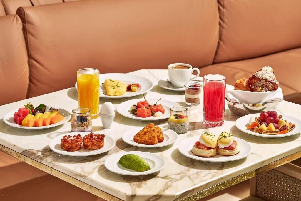 Restaurant, The St. Regis Dubai, The Palm, Dubai