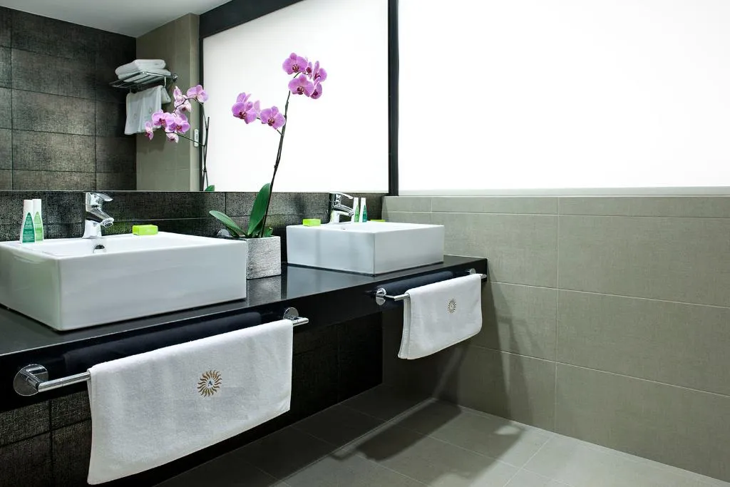 SUITE CAPACITY 5 Room, Apollonion Asterias Resort & Spa, Kefallinia