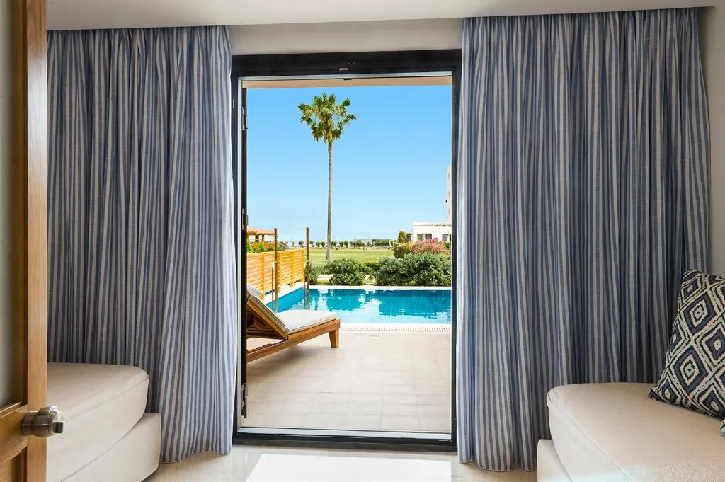 FAMILY ROOM WITH PRIVATE POOL Room, Mitsis Ramira Beach, Kos