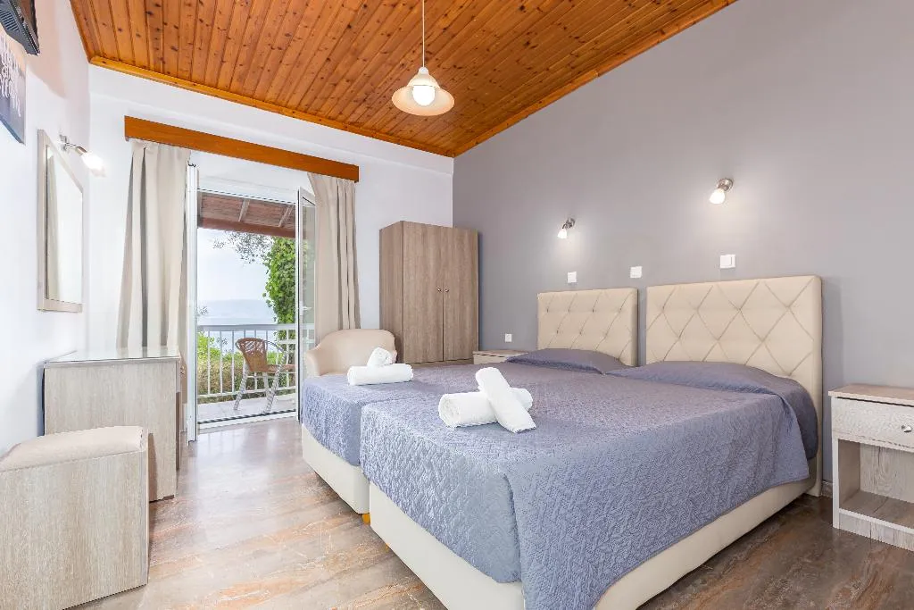 BUNGALOW SEA VIEW Room, Oasis Hotel, Corfu