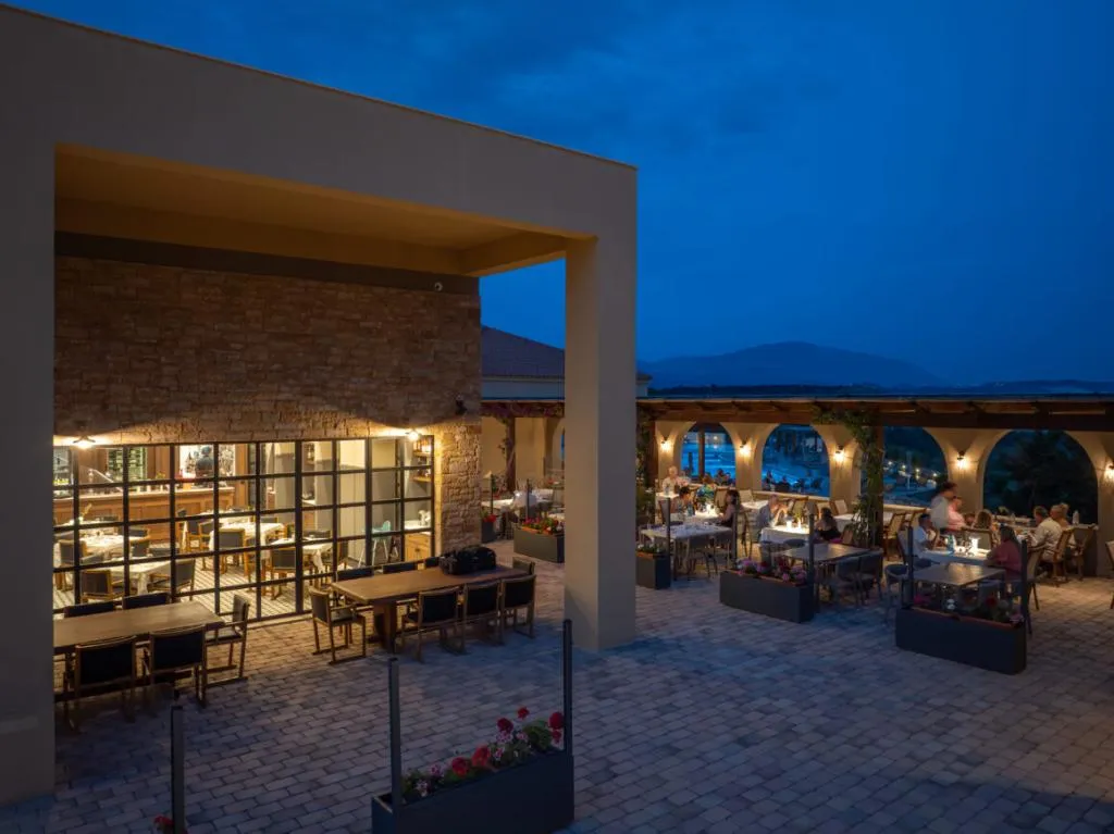 Restaurant, Apollonion Asterias Resort & Spa, Kefallinia