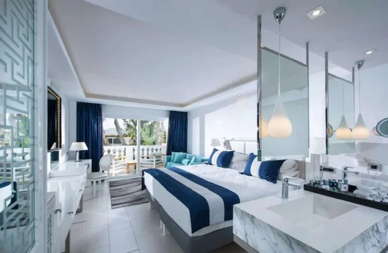JUNIOR SUITE STANDARD Room, Minos Imperial Luxury Beach Resort Milatos, Crete