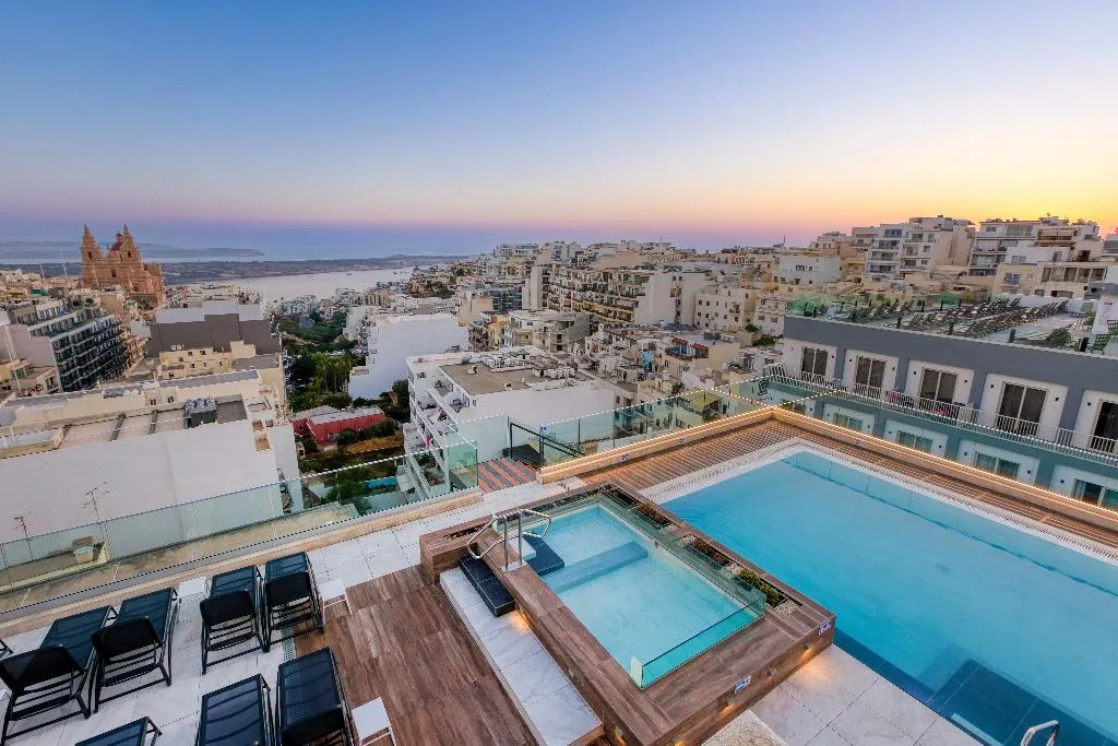 Pool, Solana Hotel & Spa, Malta