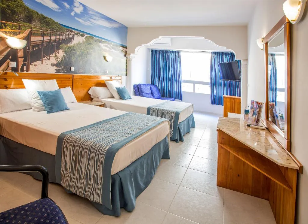 FAMILY ROOM STANDARD Room, Magic Cristal Park Hotel, Costa Blanca