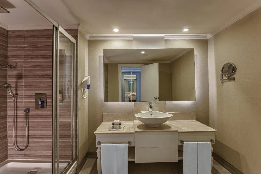 JUNIOR SUITE SIDE SEA VIEW Room, Delphin Imperial, Antalya