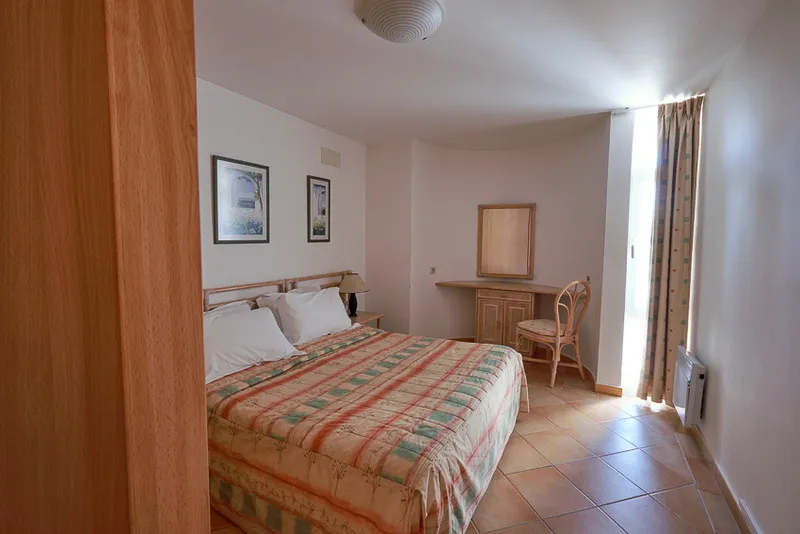 APARTMENT SUPERIOR ONE BEDROOM Room, Muthu Clube Praia da Oura, Algarve