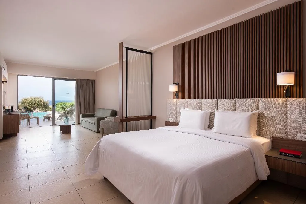 JUNIOR SUITE SEA VIEW WITH PRIVATE POOL Room, Kresten Royal Euphoria Resort, Rhodes