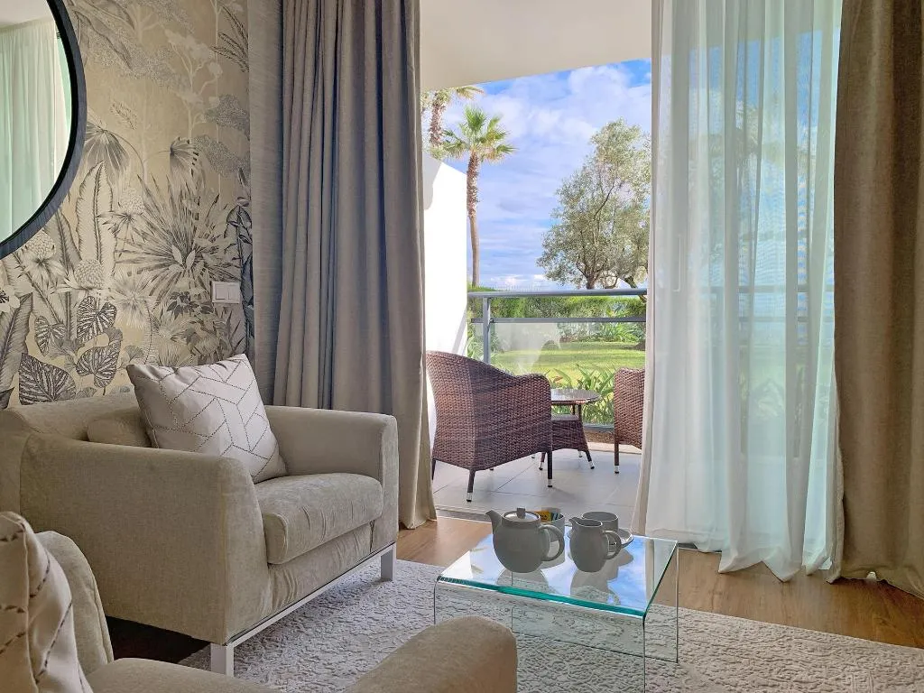 JUNIOR SUITE GARDEN VIEW Room, VidaMar Resort Hotel Madeira, Madeira