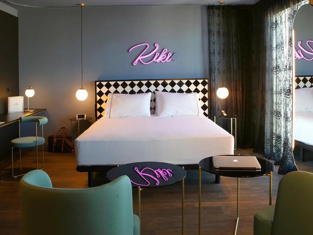 Double or Twin PREMIUM SUPERIOR Room, Axel Hotel Madrid - Adults Only, Madrid