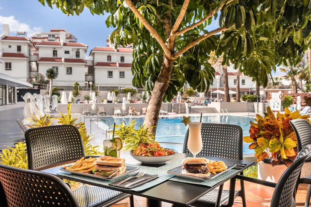 Terrace, Catalonia Oro Negro Hotel, Tenerife