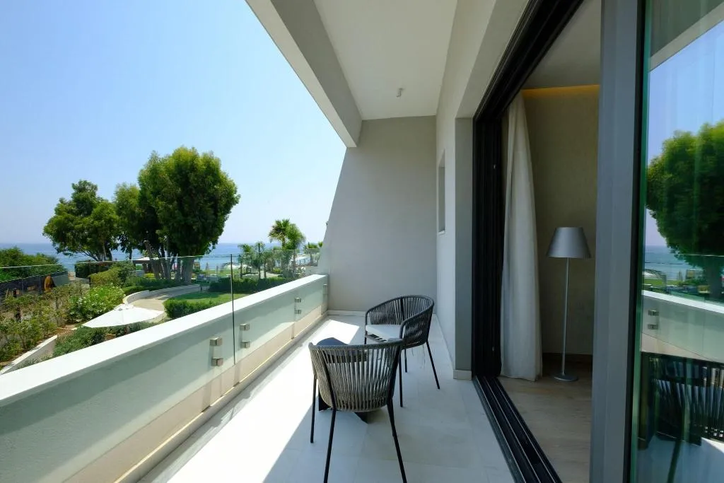 Pool, Parklane, a Luxury Collection Resort & Spa, Cyprus