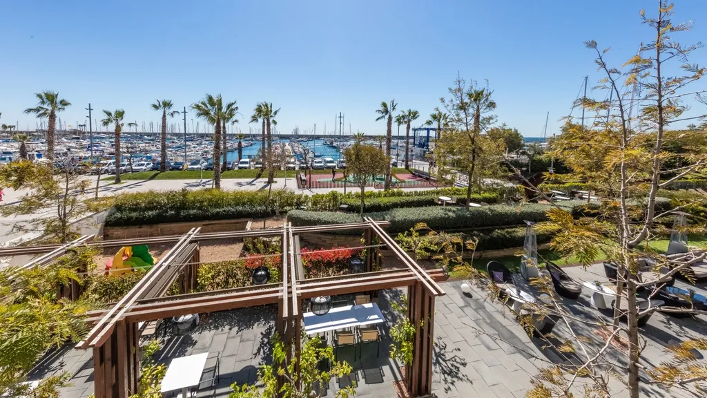 Terrace, Atenea Port Barcelona Mataro, Barcelona