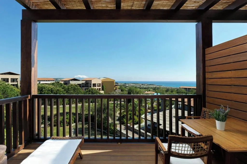 SUITE GARDEN VIEW KING BED Room, The Westin Resort Costa Navarino, Kalamata
