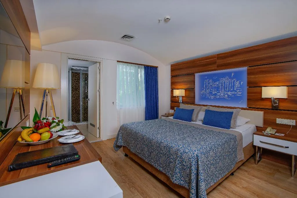 FAMILY ROOM DELUXE Room, Limak Atlantis Deluxe Resort & Hotel, Antalya