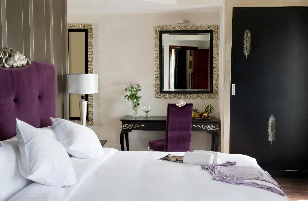 JUNIOR SUITE DELUXE WITH VIEWS Room, Barcelo Cairo Pyramids, Cairo