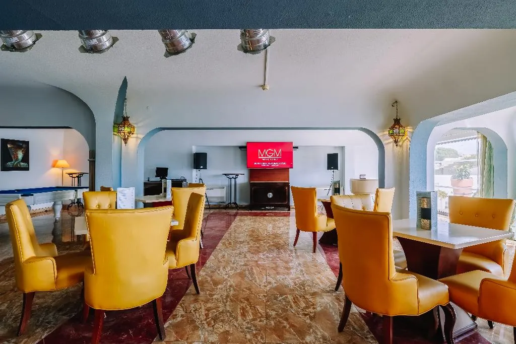 Restaurant, Grand Muthu Oura View Beach Club, Algarve