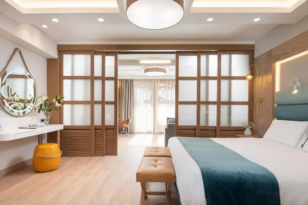 Room, Anthemus Sea Beach Hotel & Spa, Halkidiki