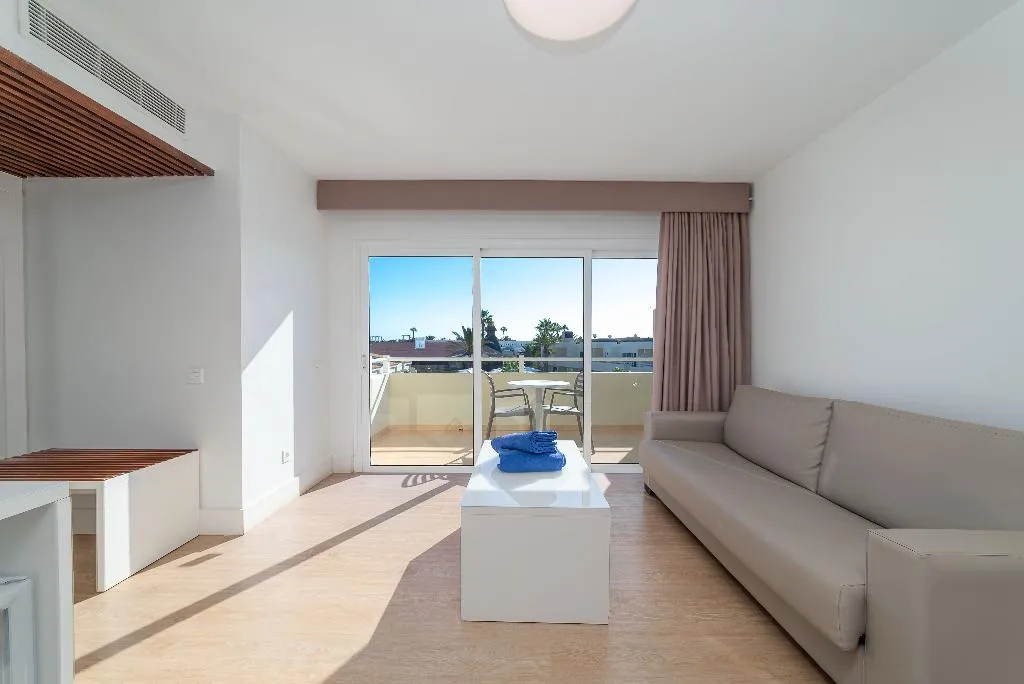Double or Twin CAPACITY 2 Room, Hotel Arena Suite, Fuerteventura