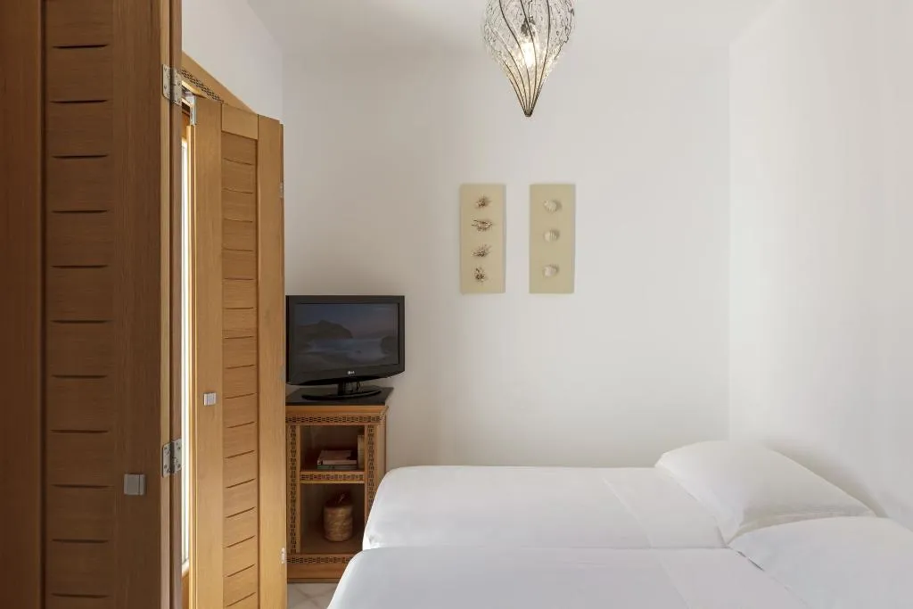 FAMILY ROOM GARDEN VIEW Room, Mitsis Selection Blue Domes, Kos