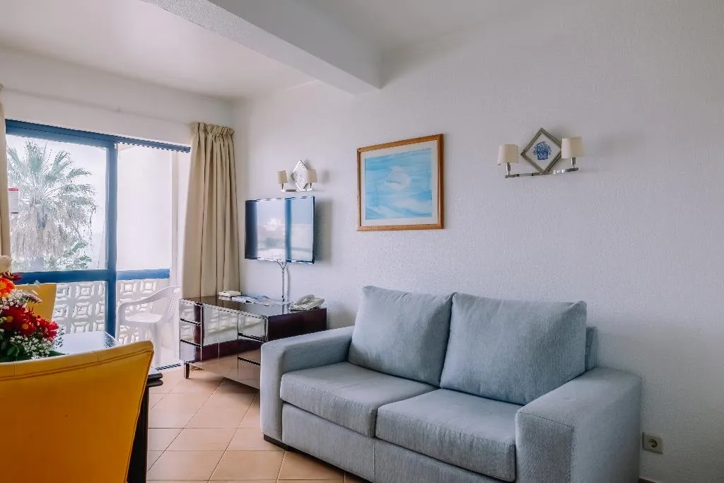 STUDIO SUPERIOR Room, Grand Muthu Oura View Beach Club, Algarve