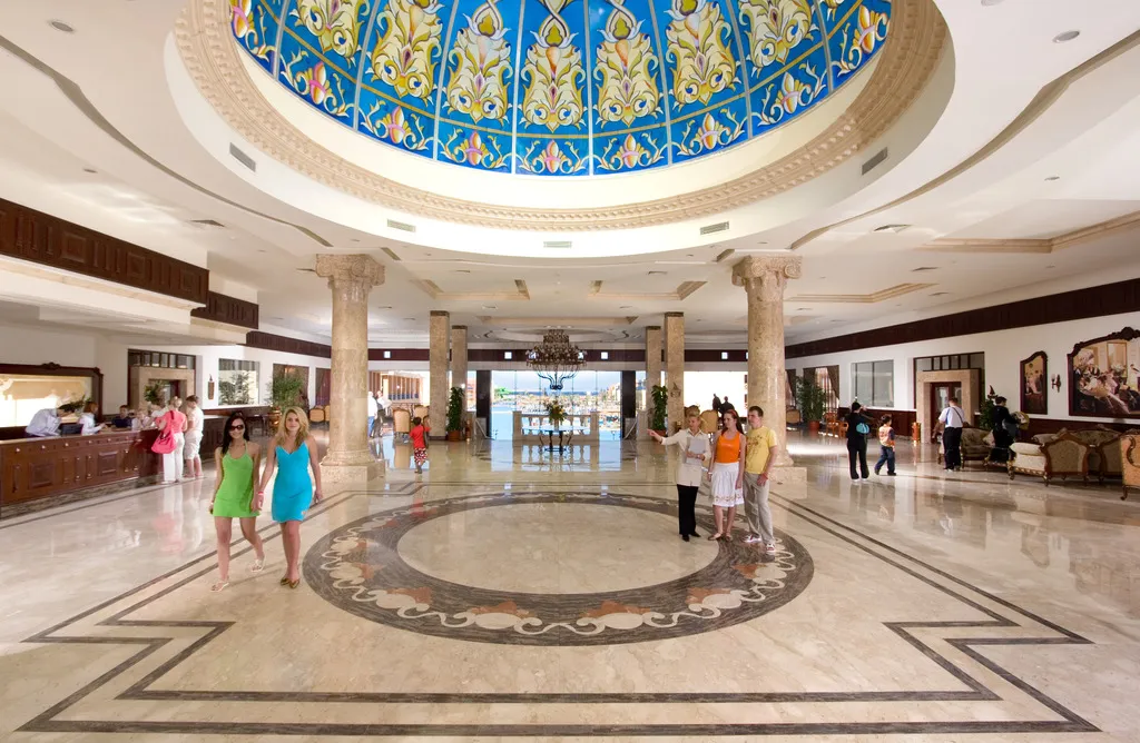 Bar, Titanic Beach Spa & Aqua Park, Red Sea Riviera