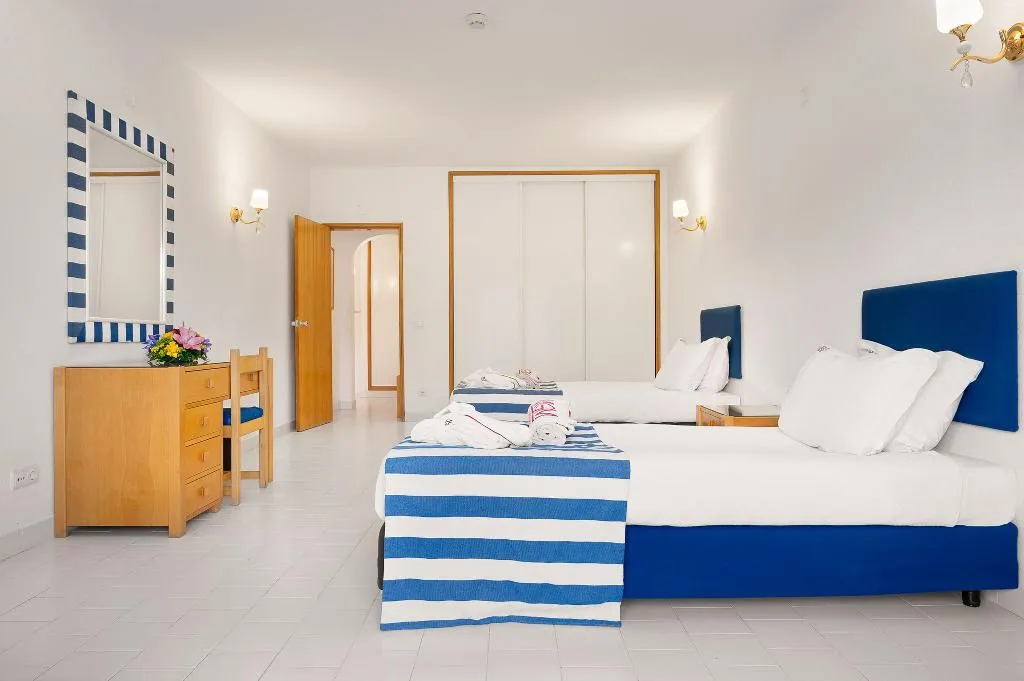 APARTMENT SEA VIEW ONE BEDROOM Room, Grand Muthu Oura View Beach Club, Algarve