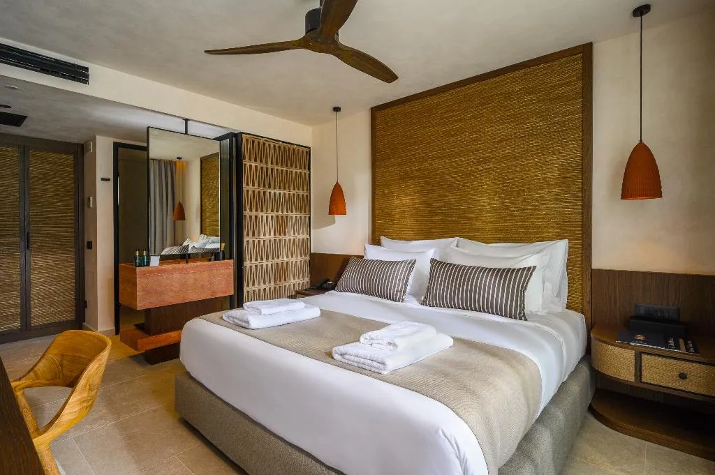 DOUBLE DELUXE WITH PRIVATE POOL Room, Nalu Resort And Spa, Crete