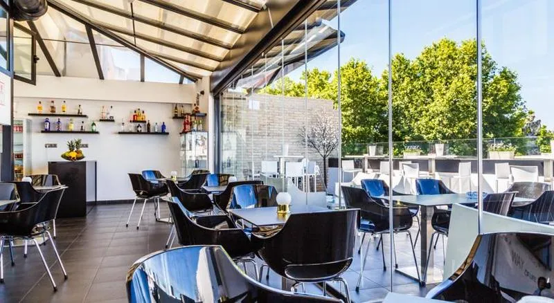 Bar, Patio de la Alameda, Seville