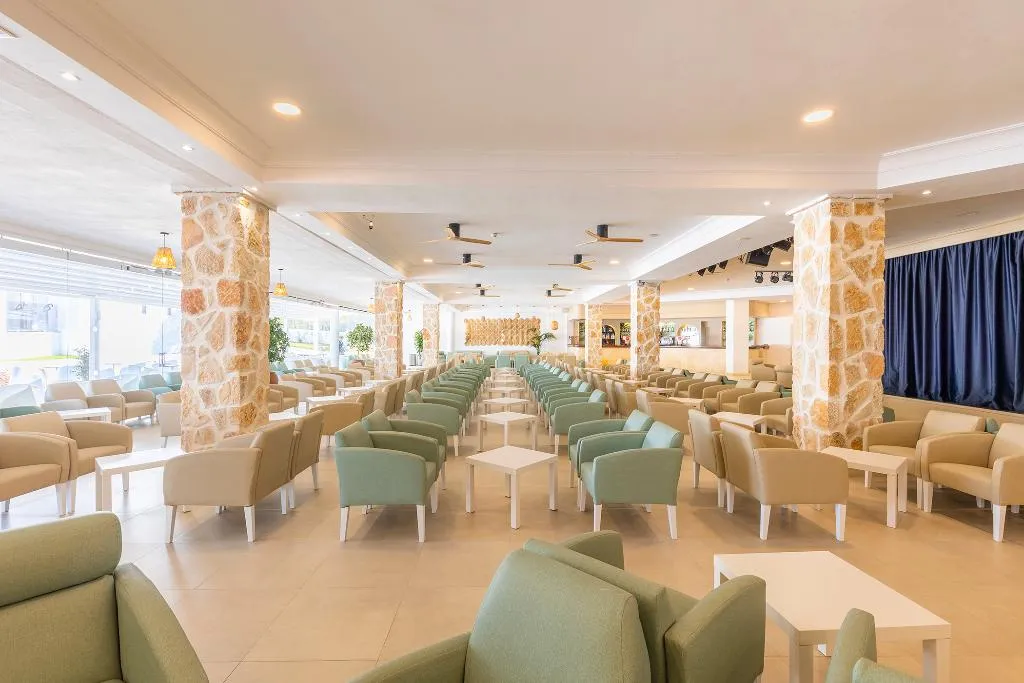Bar, MarSenses Paradise Club Hotel, Menorca