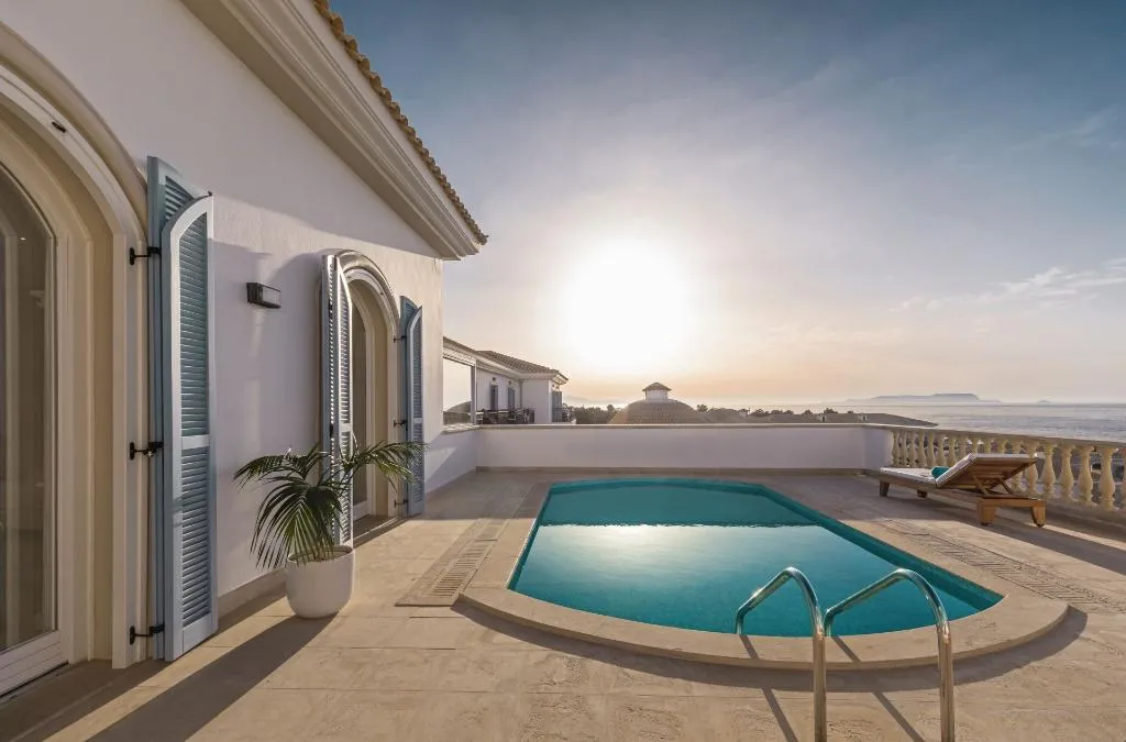 SUITE RUN OF HOUSE Room, Mitsis Selection Laguna, Crete