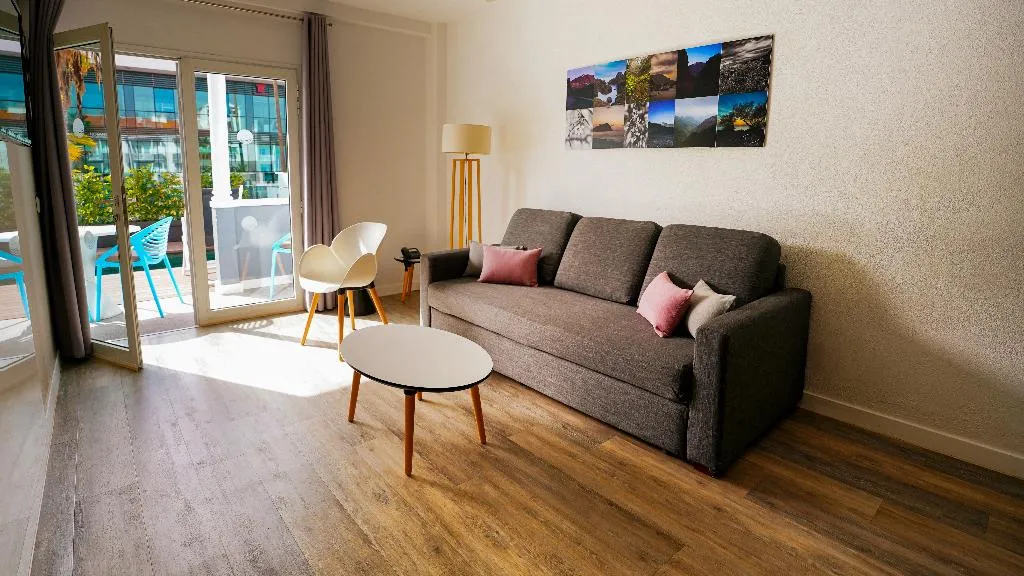 APARTMENT TWO BEDROOMS WITH PRIVATE POOL Room, Coral Compostela Beach Golf, Tenerife