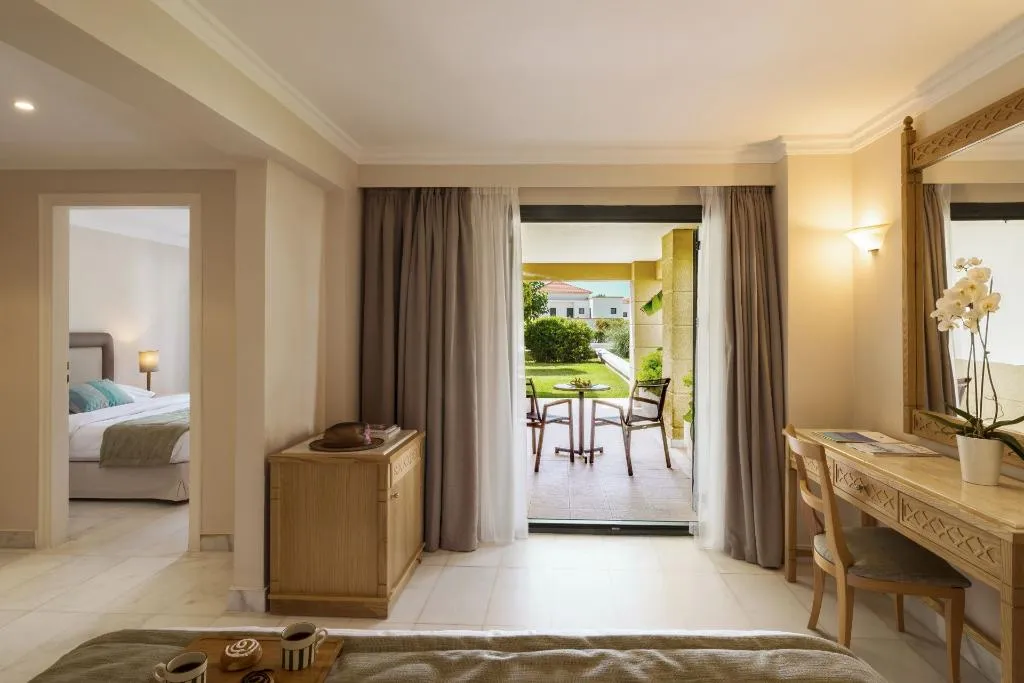 SUITE STANDARD Room, Mitsis Rodos Maris, Rhodes