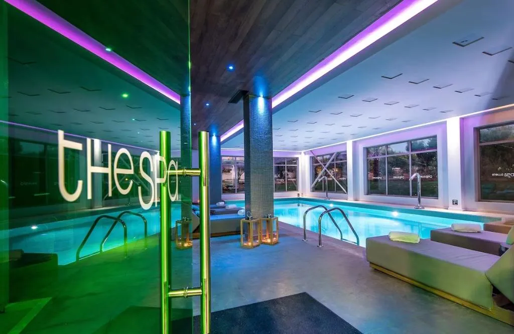 Sports and Entertainment, Stella Palace, Crete