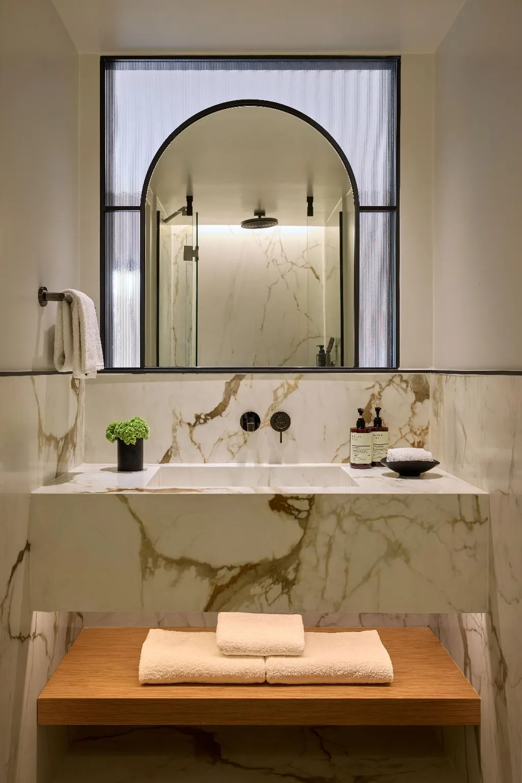 SUITE SEA VIEW TWO BEDROOMS Room, Eagles Palace, Small Luxury Hotels Of The World, Thessaloniki