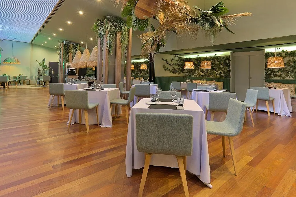 Restaurant, Atenea Barcelona Aparthotel, Barcelona