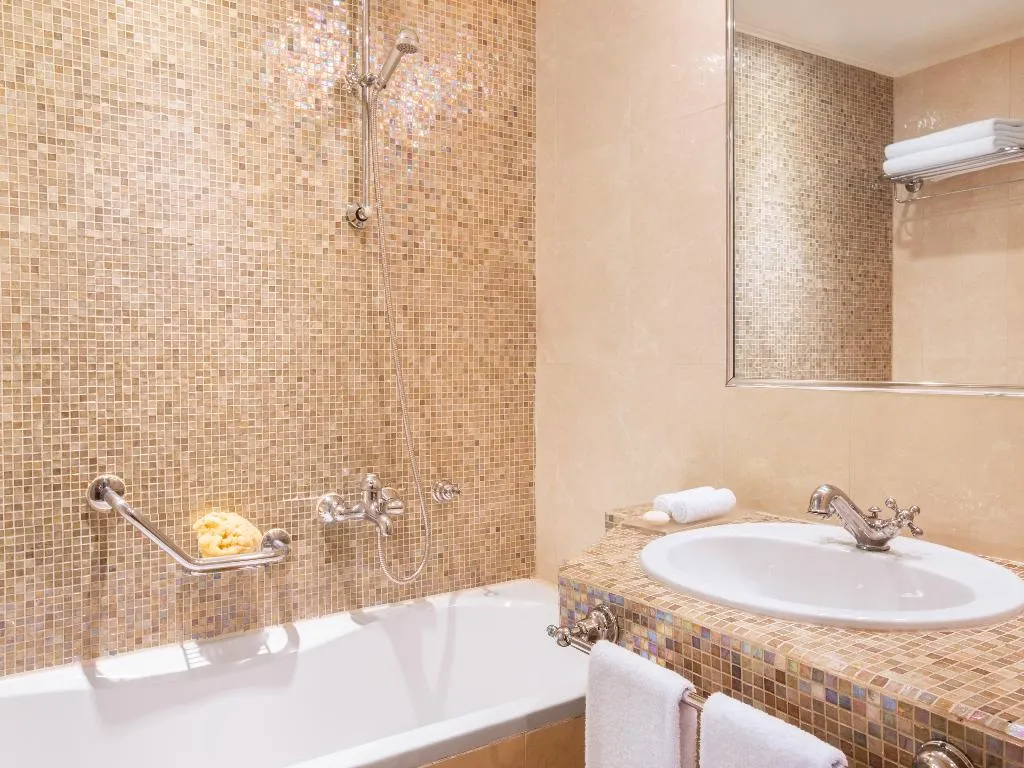 FAMILY ROOM DELUXE SEA VIEW Room, Creta Palace, A Resort to Live, Crete