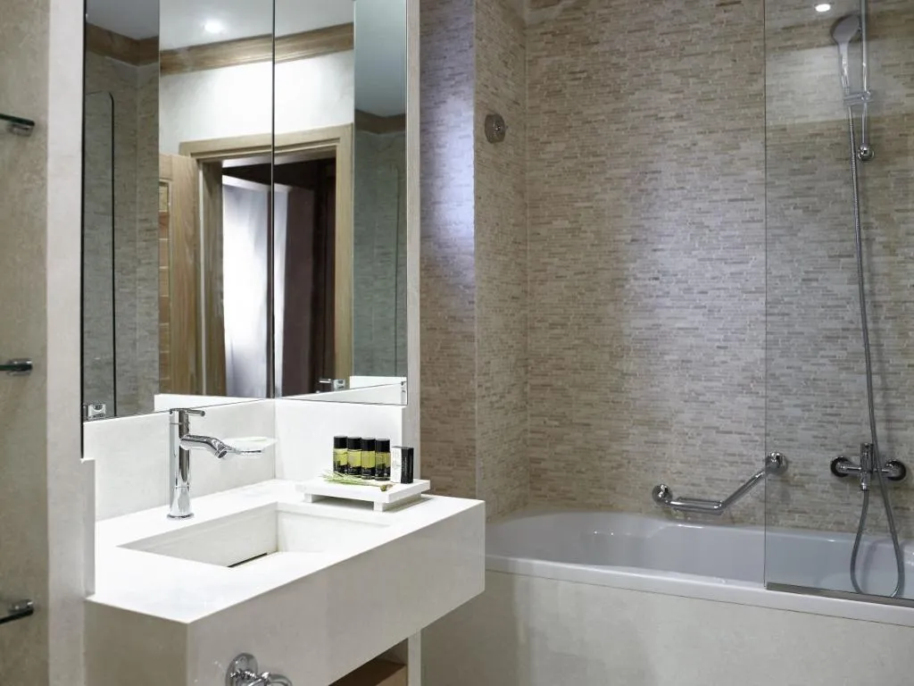TWIN SEA VIEW Room, Mitsis Rodos Village, Rhodes